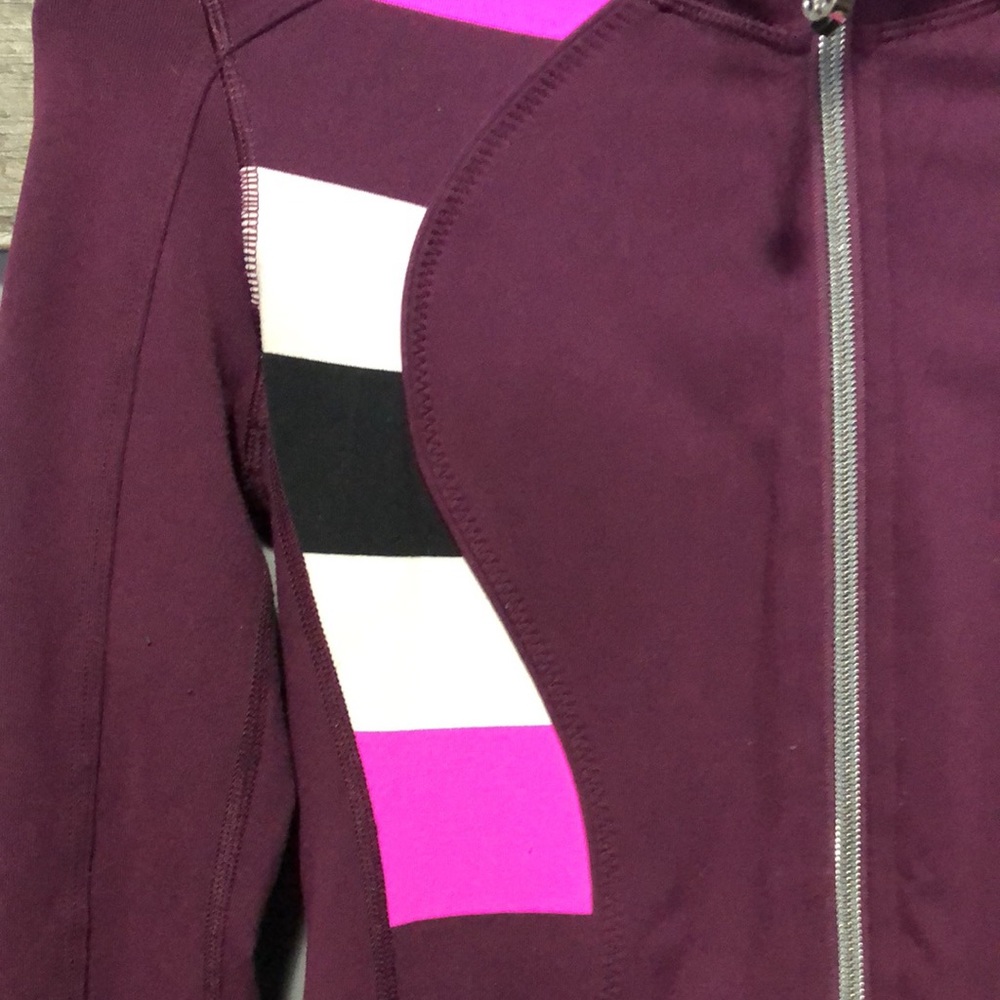 Lululemon track shirt jacket - Picture 3 of 7